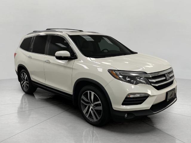 2018 Honda Pilot Vehicle Photo in Neenah, WI 54956