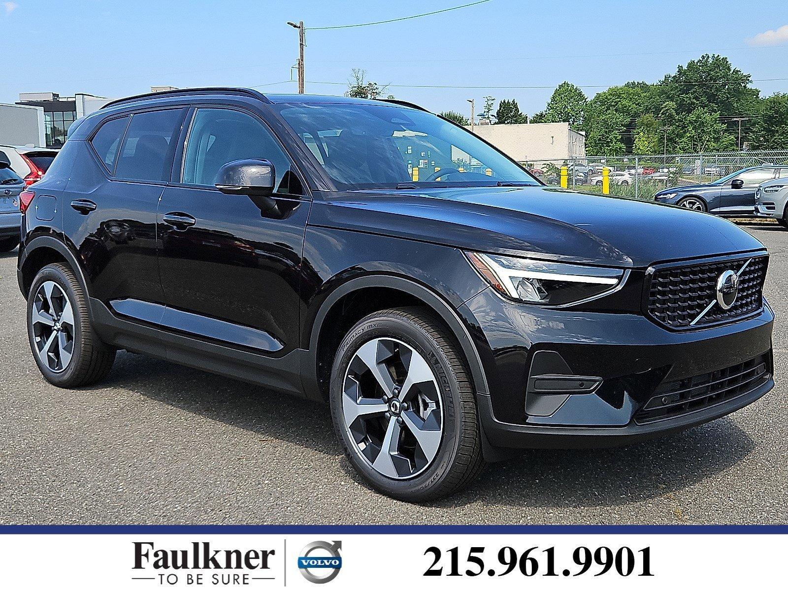 2026 Volvo XC40 Vehicle Photo in Trevose, PA 19053