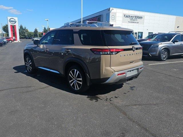 2024 Nissan Pathfinder Vehicle Photo in Harrisburg, PA 17111-1033