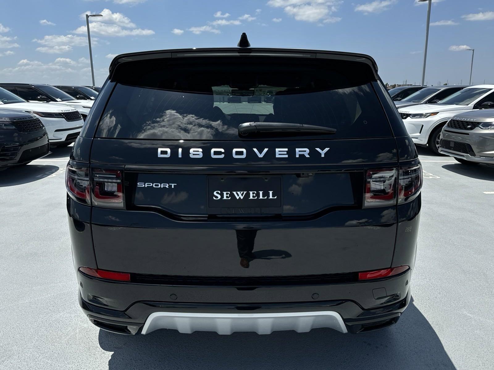 2024 Discovery Sport Vehicle Photo in AUSTIN, TX 78717