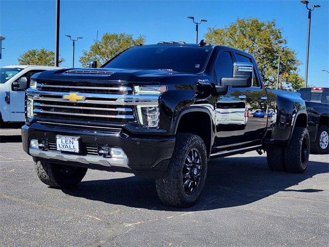 2023 Chevrolet Silverado 3500 HD Vehicle Photo in AURORA, CO 80011-6998