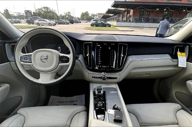 2025 Volvo XC60 Vehicle Photo in Houston, TX 77007