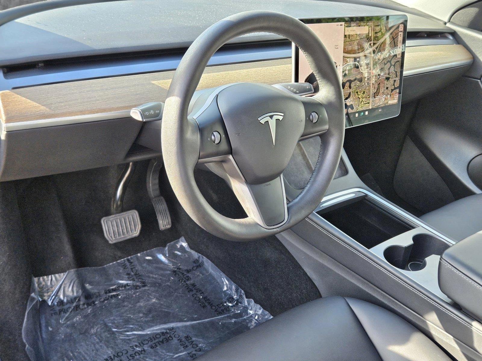 2022 Tesla Model Y Vehicle Photo in Pembroke Pines , FL 33027