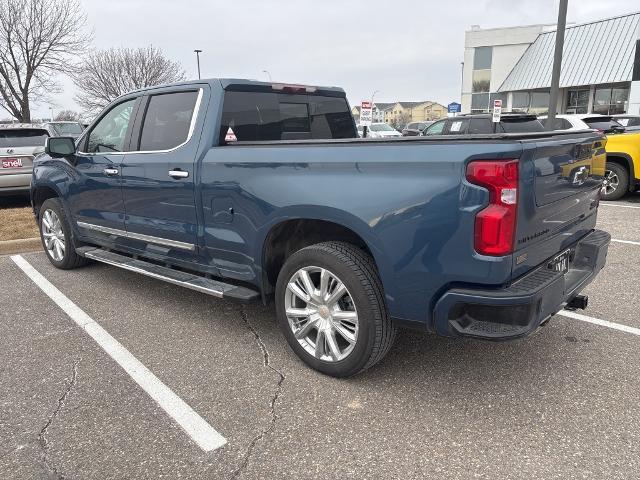 Used 2024 Chevrolet Silverado 1500 High Country with VIN 3GCUDJED8RG255365 for sale in Mankato, Minnesota