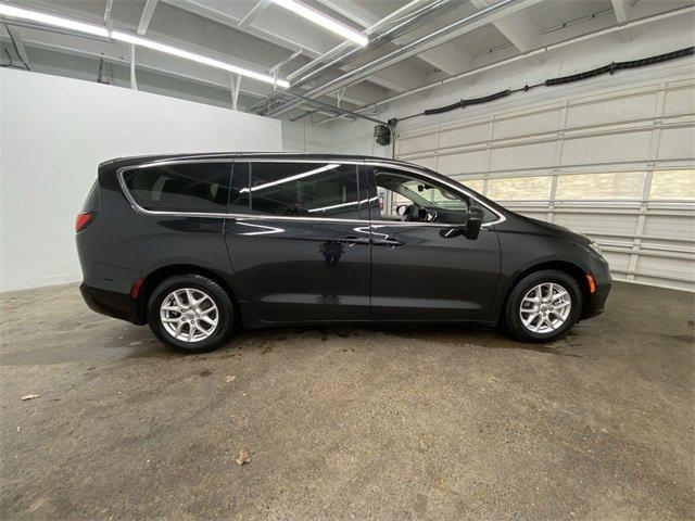 2023 Chrysler Pacifica Vehicle Photo in PORTLAND, OR 97225-3518