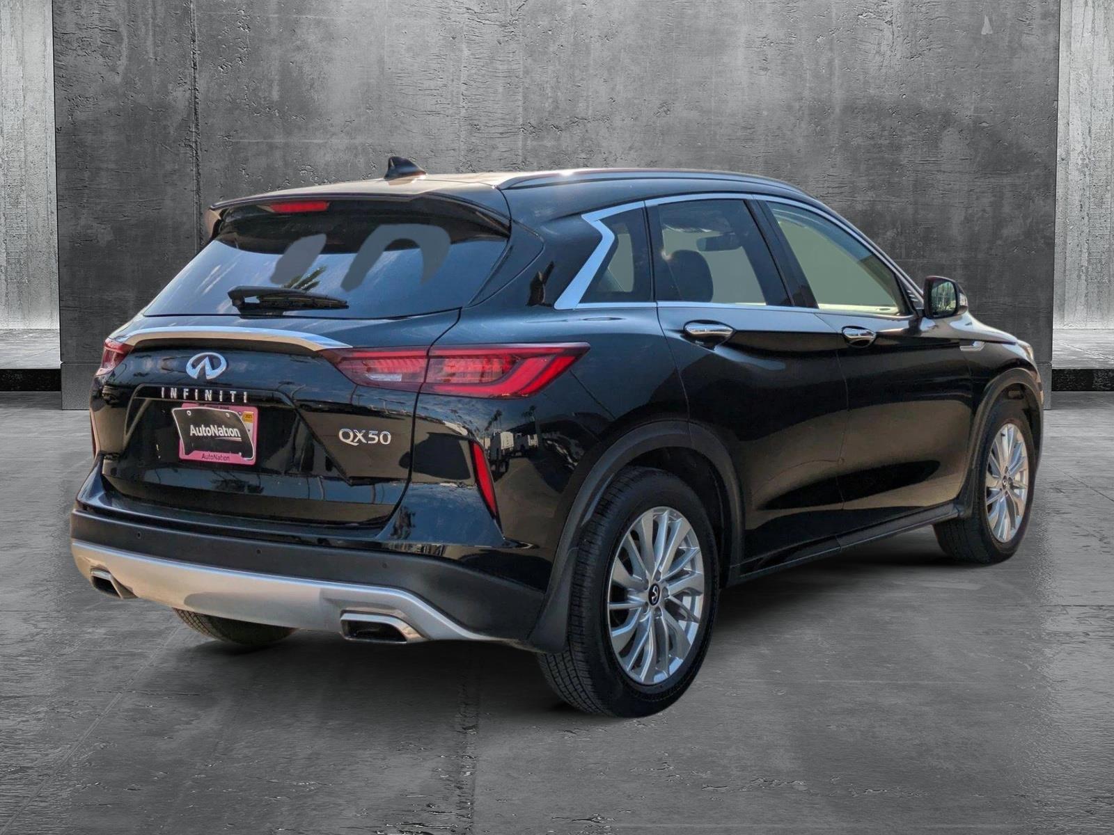 2024 INFINITI QX50 Vehicle Photo in Tustin, CA 92782