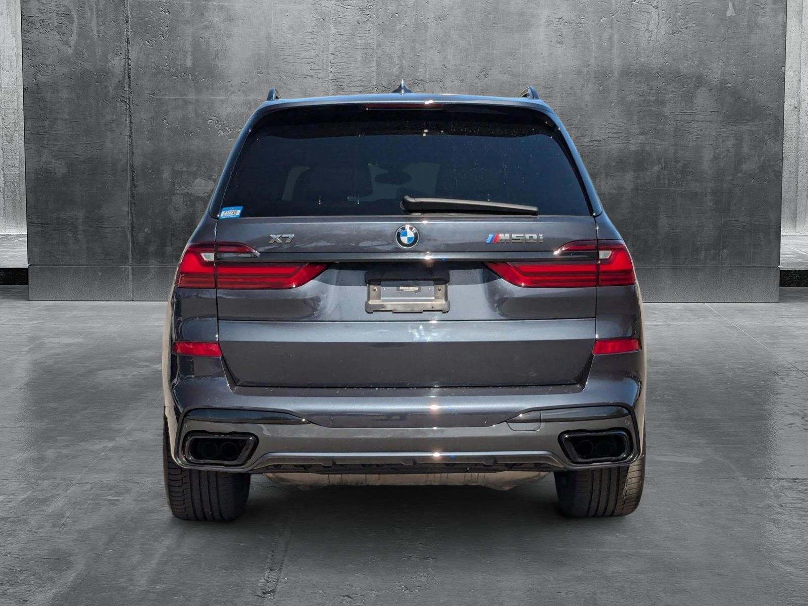 2021 BMW X7 M50i Vehicle Photo in St. Petersburg, FL 33713