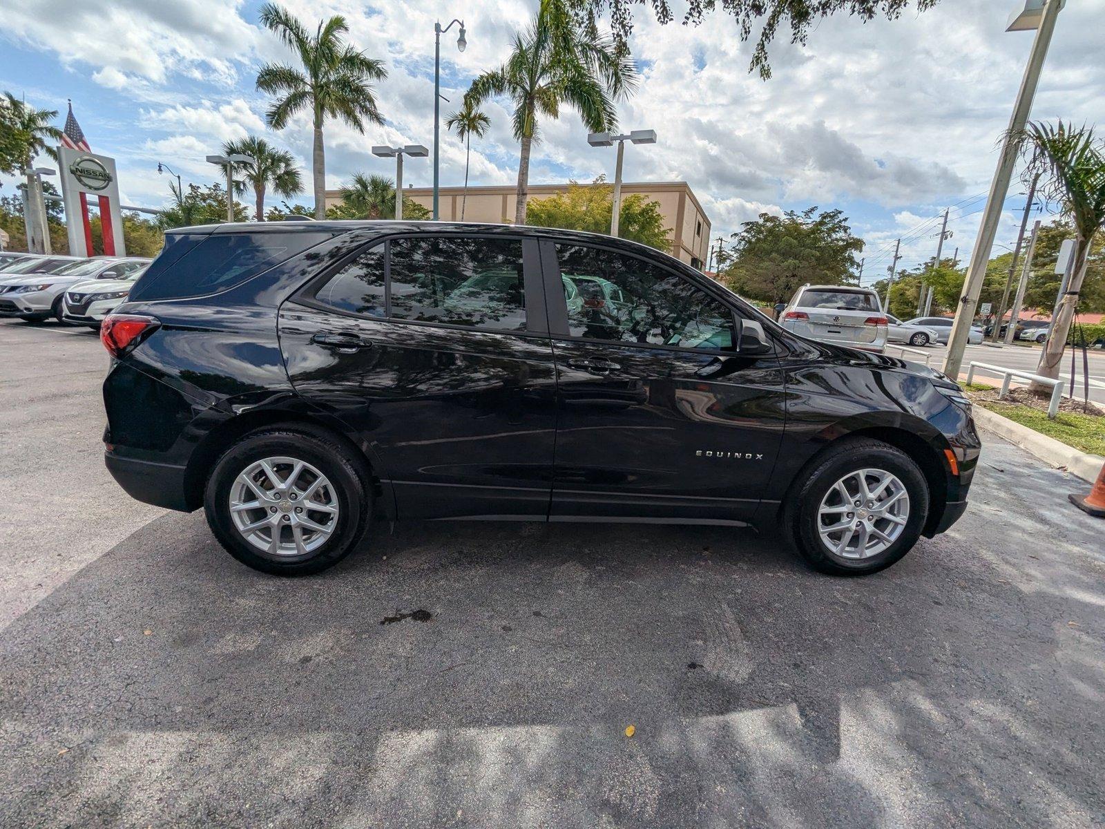 2024 Chevrolet Equinox Vehicle Photo in Miami, FL 33135