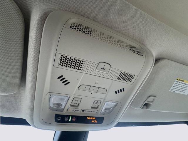2021 Cadillac XT5 Vehicle Photo in LEOMINSTER, MA 01453-2952