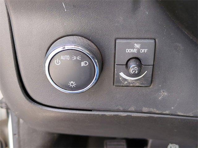 2016 Chevrolet Express Cutaway 3500 Vehicle Photo in PASADENA, CA 91107-3803