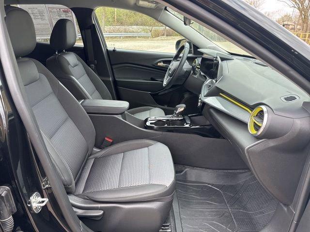 2024 Chevrolet Trax Vehicle Photo in MEDINA, OH 44256-9631