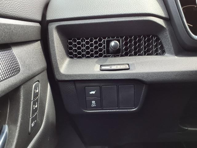 2025 Honda CR-V Hybrid Vehicle Photo in Oshkosh, WI 54904