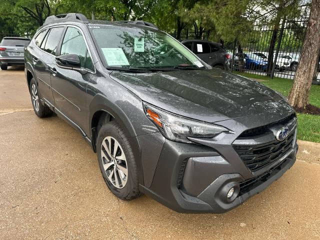 2025 Subaru Outback Vehicle Photo in DALLAS, TX 75209