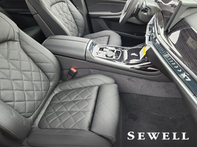 2025 BMW X7 xDrive40i Vehicle Photo in PLANO, TX 75024