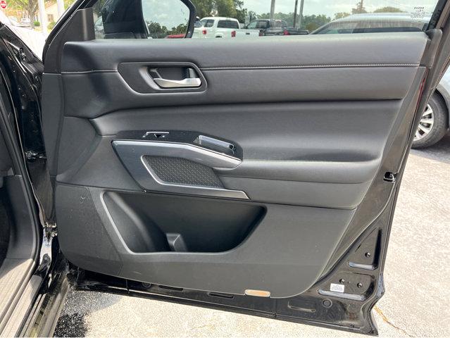 2022 Nissan Pathfinder Vehicle Photo in Savannah, GA 31419