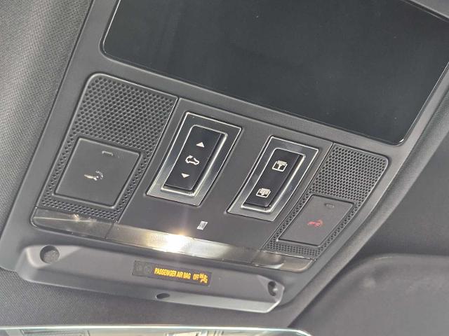2024 Defender Vehicle Photo in AUSTIN, TX 78717