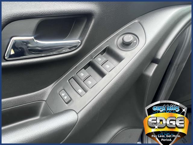 2022 Chevrolet Trax Vehicle Photo in Roslyn, NY 11576