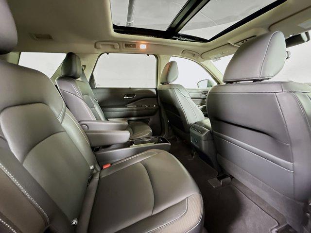 2022 Nissan Pathfinder Vehicle Photo in Flemington, NJ 08822