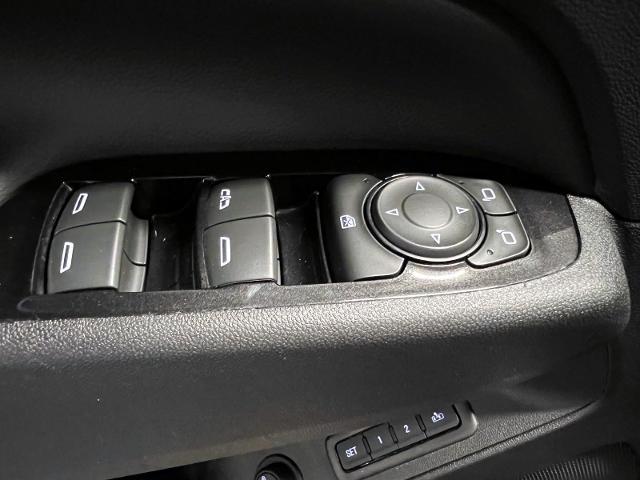 2022 Chevrolet Equinox Vehicle Photo in Roslyn, NY 11576