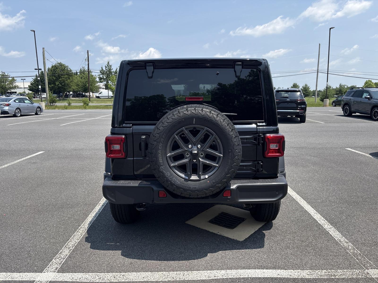 2025 Jeep Wrangler Vehicle Photo in Mechanicsburg, PA 17050-1707
