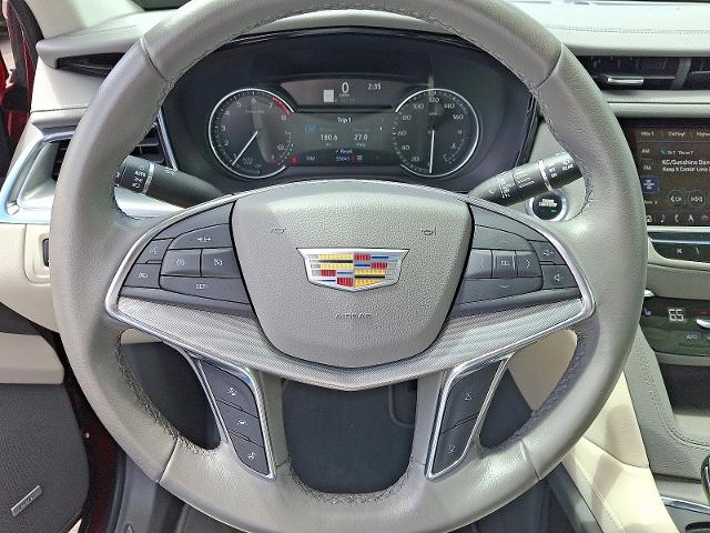 2022 Cadillac XT5 Vehicle Photo in TREVOSE, PA 19053-4984
