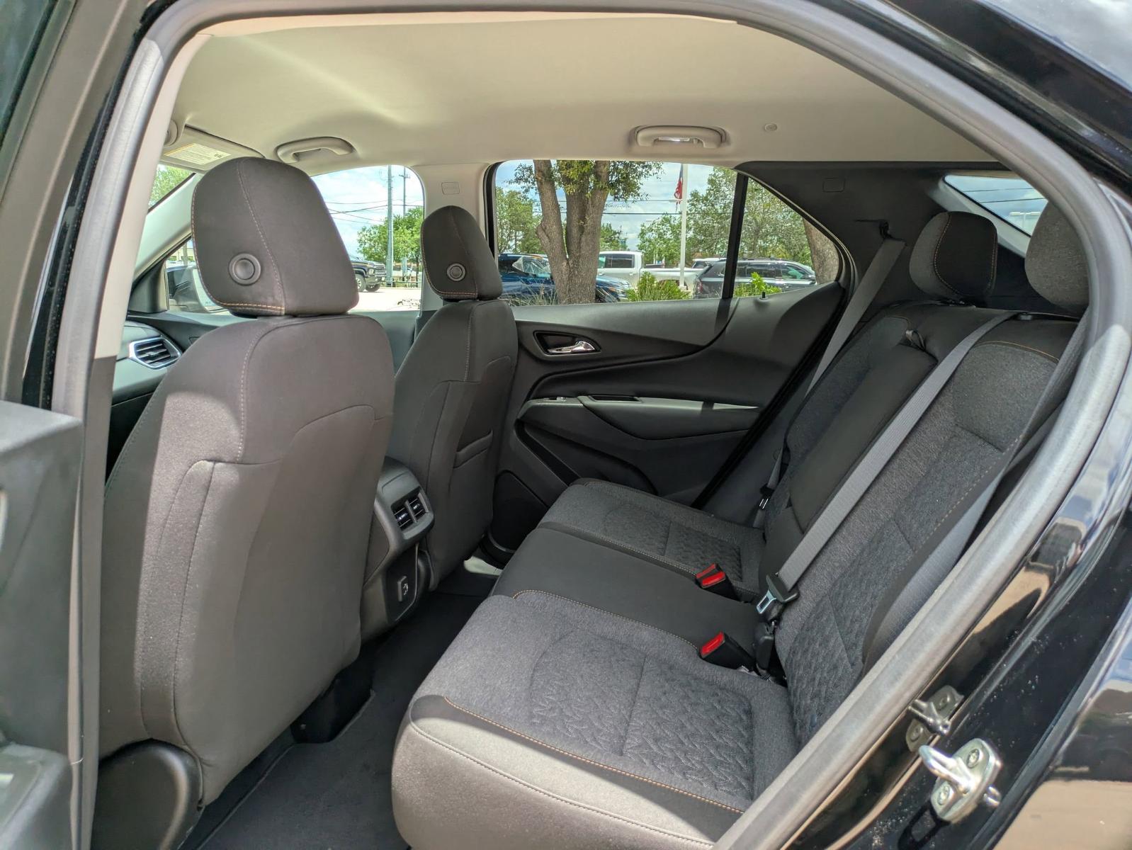 2022 Chevrolet Equinox Vehicle Photo in SELMA, TX 78154-1460