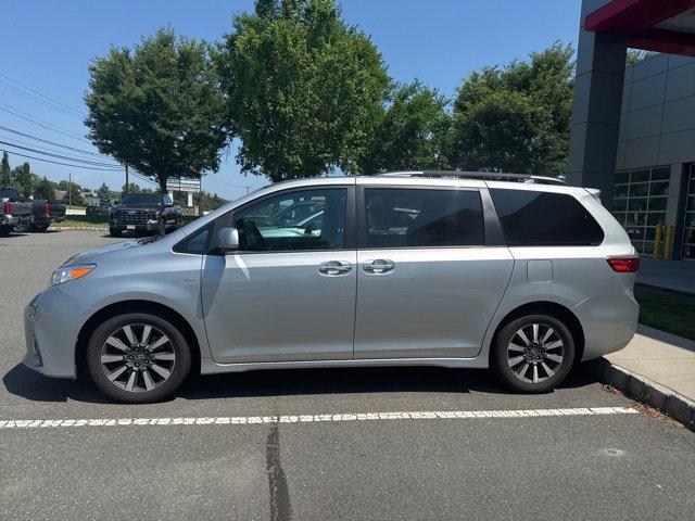 2020 Toyota Sienna Vehicle Photo in Flemington, NJ 08822