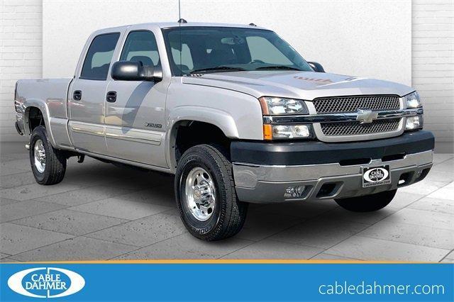 2004 Chevrolet Silverado 2500 HD Vehicle Photo in INDEPENDENCE, MO 64055-1377