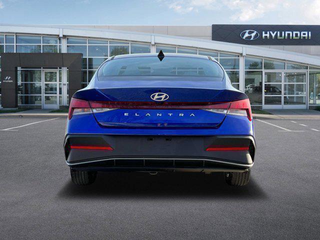 2024 Hyundai ELANTRA Vehicle Photo in O'Fallon, IL 62269