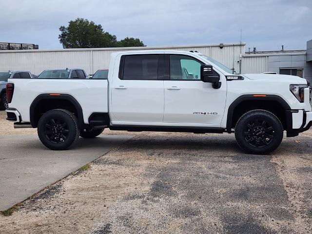 2025 GMC Sierra 2500 HD Vehicle Photo in PARIS, TX 75460-2116