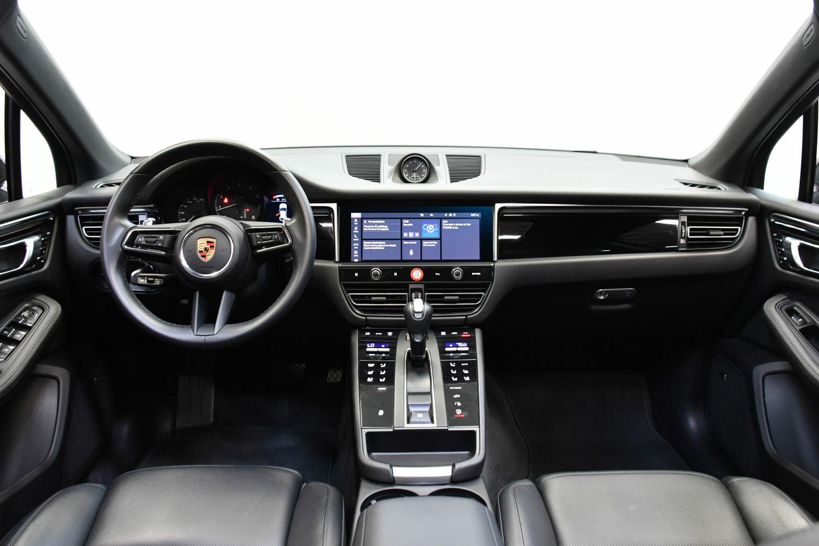 2024 Porsche Macan Vehicle Photo in DALLAS, TX 75235