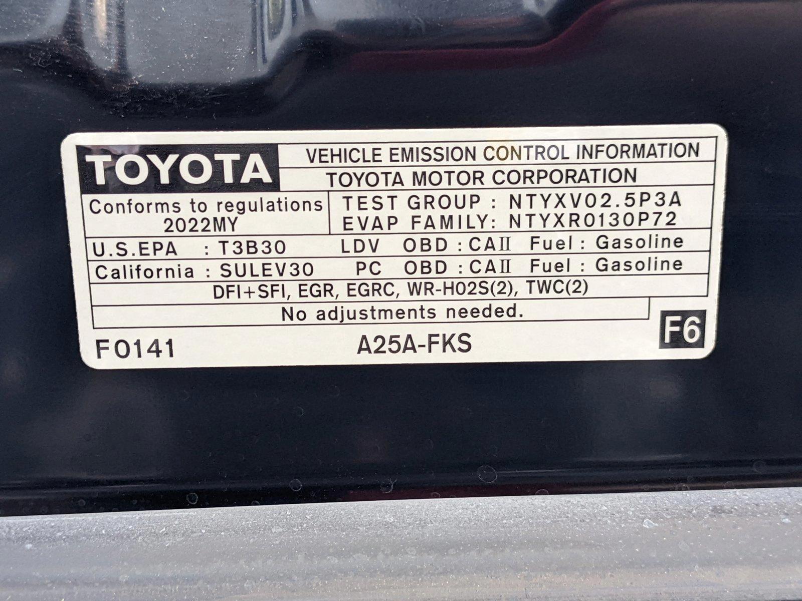 2022 Toyota Camry Vehicle Photo in VALENCIA, CA 91355-1705