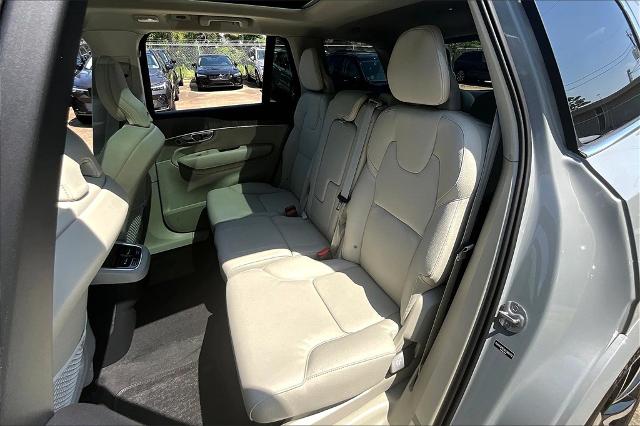 2025 Volvo XC90 Vehicle Photo in Houston, TX 77007