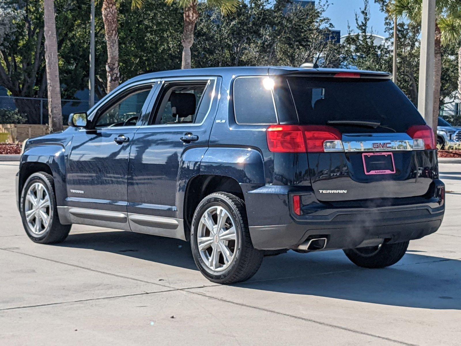 2017 GMC Terrain Vehicle Photo in Davie, FL 33331