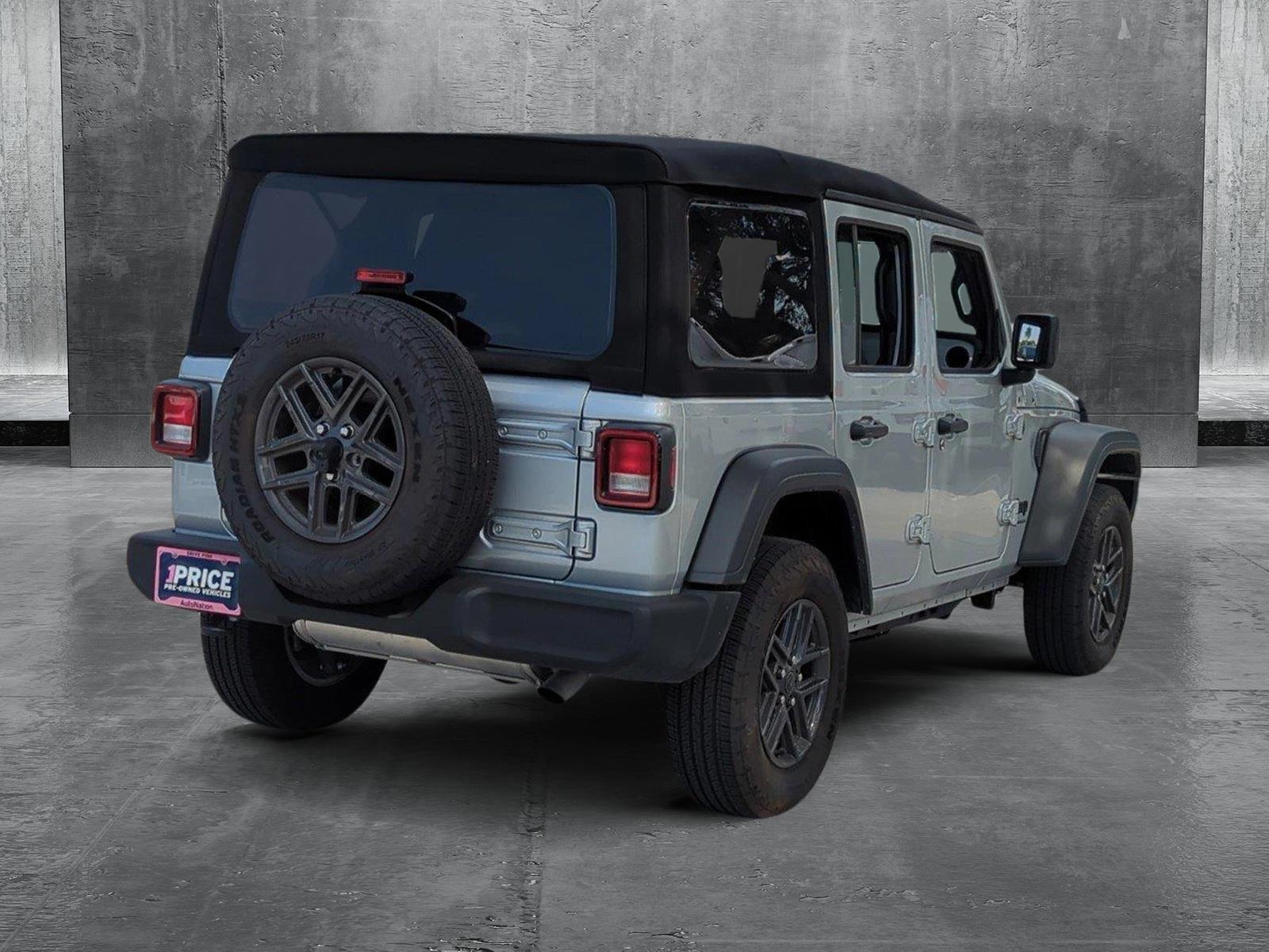 2024 Jeep Wrangler Vehicle Photo in Pembroke Pines, FL 33027