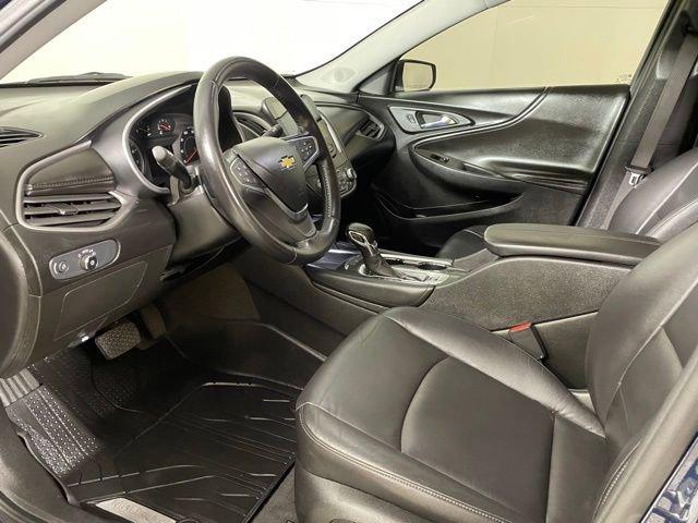 2022 Chevrolet Malibu Vehicle Photo in PHOENIX, AZ 85014-3381