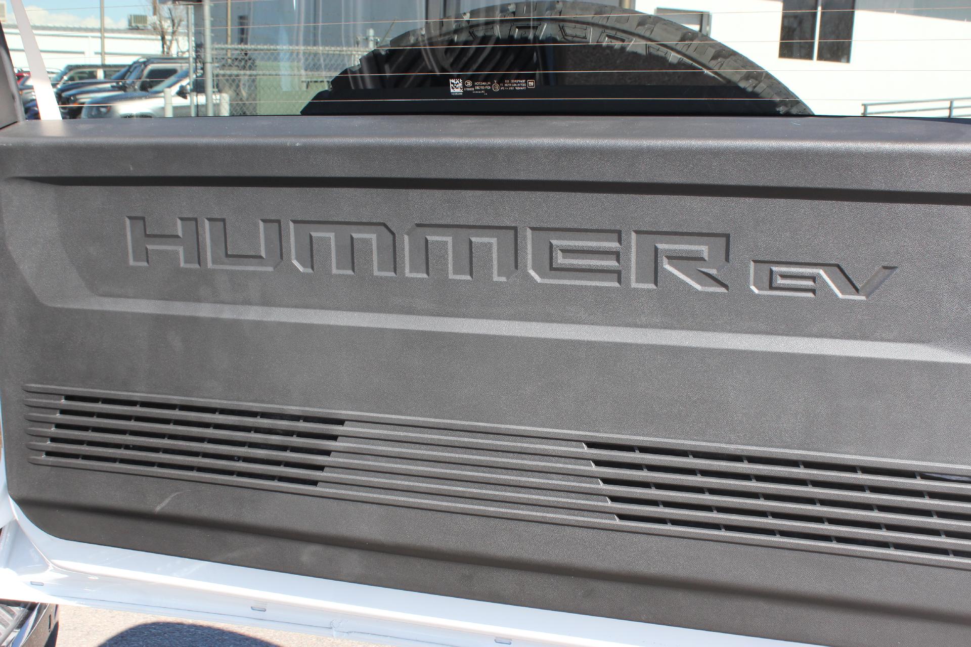 2025 GMC HUMMER EV SUV Vehicle Photo in AURORA, CO 80012-4011