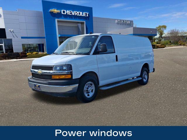 2022 Chevrolet Express Cargo 2500 Vehicle Photo in DANBURY, CT 06810-5034
