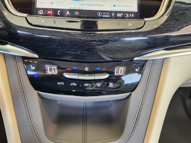 2025 Cadillac XT6 Vehicle Photo in HOUSTON, TX 77079