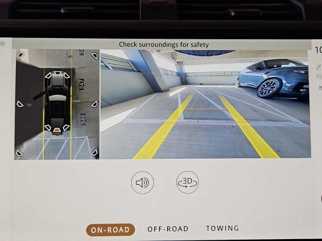 2025 Defender Vehicle Photo in AUSTIN, TX 78717