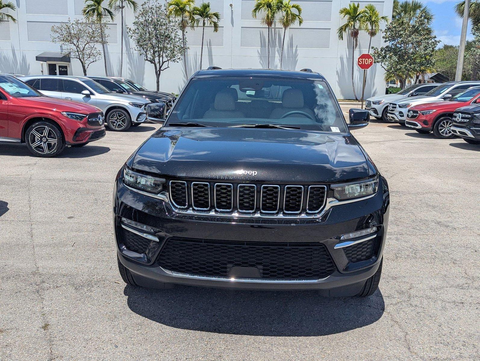 2023 Jeep Grand Cherokee Vehicle Photo in Delray Beach, FL 33444