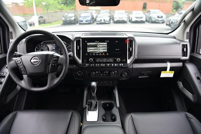2025 Nissan Frontier Vehicle Photo in Ballwin, MO 63011