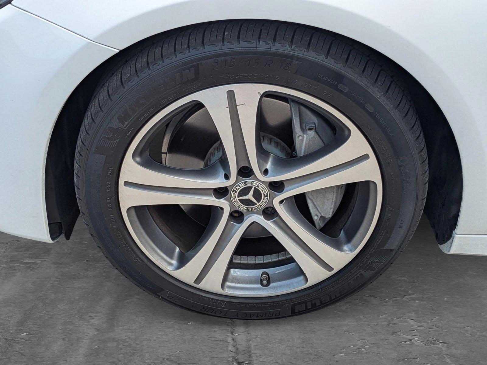 2020 Mercedes-Benz E-Class Vehicle Photo in Sarasota, FL 34231