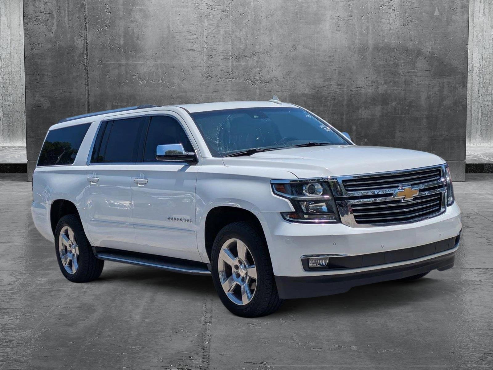 2017 Chevrolet Suburban Vehicle Photo in GREENACRES, FL 33463-3207