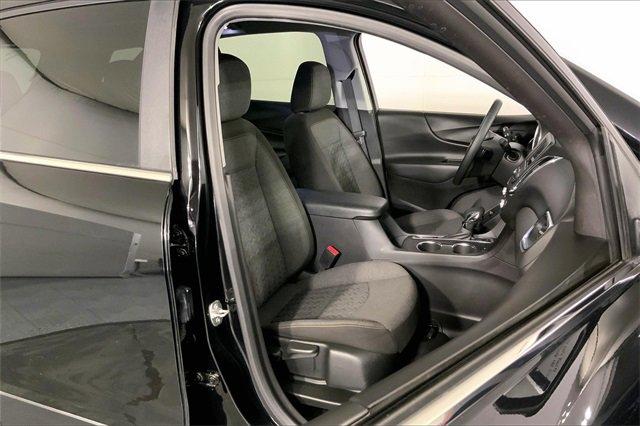 2024 Chevrolet Equinox Vehicle Photo in INDEPENDENCE, MO 64055-1314
