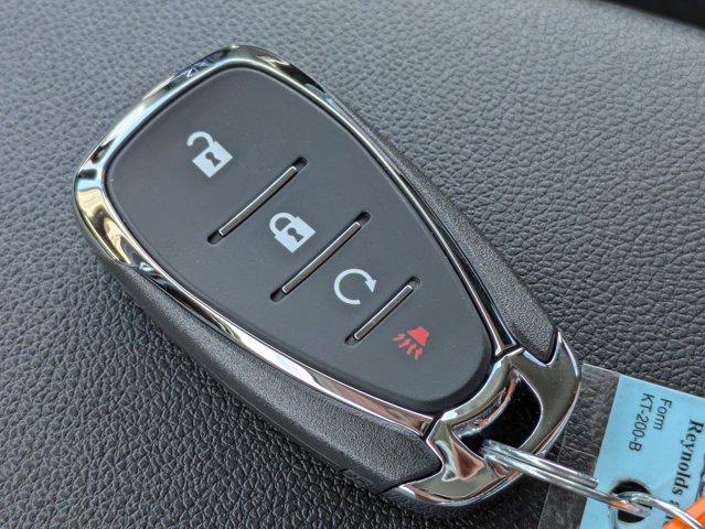 2025 Chevrolet Trax Vehicle Photo in BRUNSWICK, GA 31525-1881