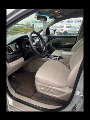 2021 Kia Sedona Vehicle Photo in Oshkosh, WI 54904
