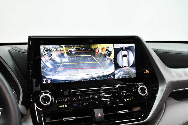 2021 Toyota Highlander Vehicle Photo in DALLAS, TX 75235