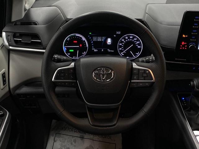 2024 Toyota Sienna Vehicle Photo in Appleton, WI 54913
