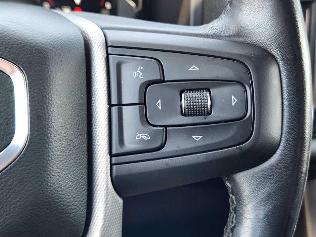 2022 GMC Yukon XL Vehicle Photo in DENTON, TX 76210-9321